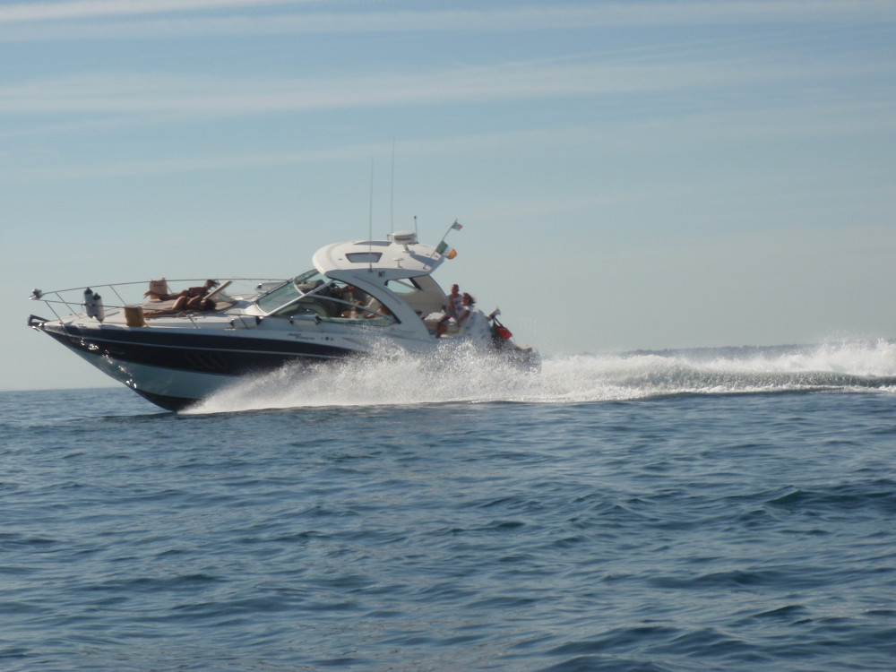 Speed Boat Cruise - Vilamoura - Algarve Yacht Charter