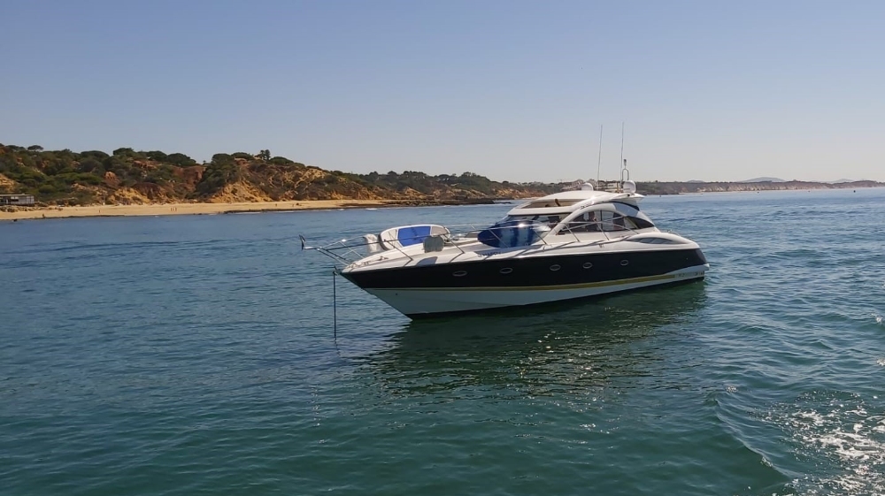 B.Happy Luxury Charter - Algarve Yacht Charter